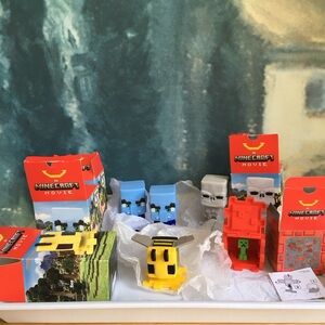 2025 Minecraft Movie McDonald’s Kids Happy Meal Toys - Skeleton, Bee, Evoker X 2